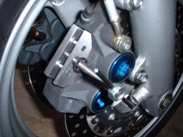 Yamaha R6 brake caliper tool 